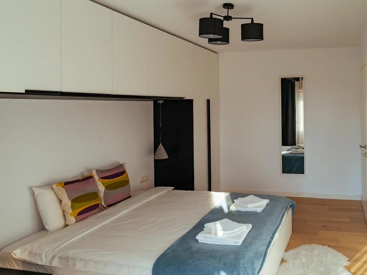 Central Modern Design Apartment Bucarest