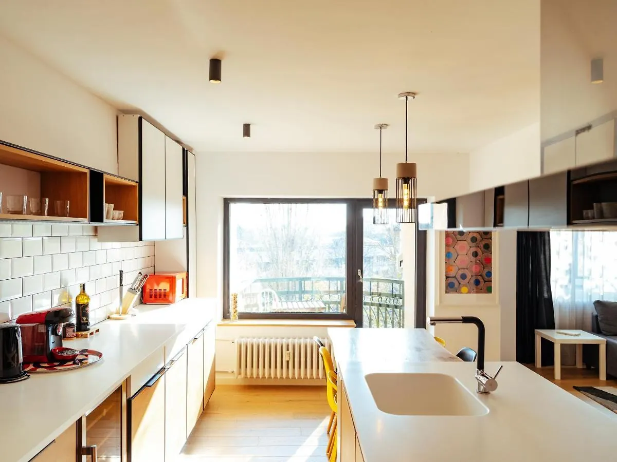 Central Modern Design Apartment Bucarest