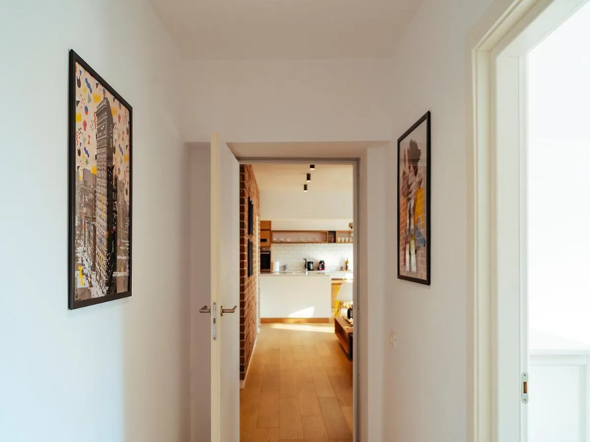 Central Modern Design Apartment Bucarest