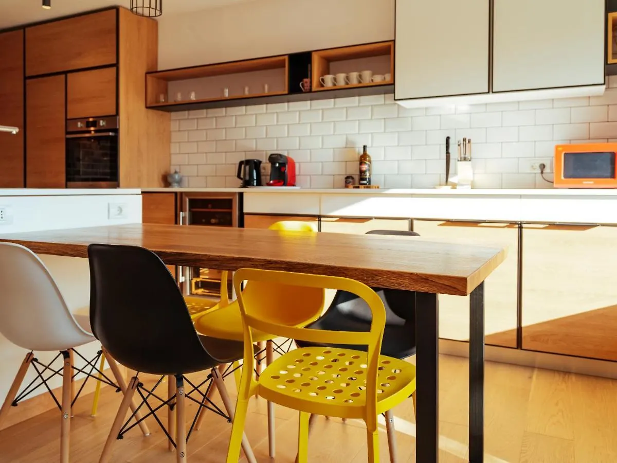Central Modern Design Apartment Bucarest